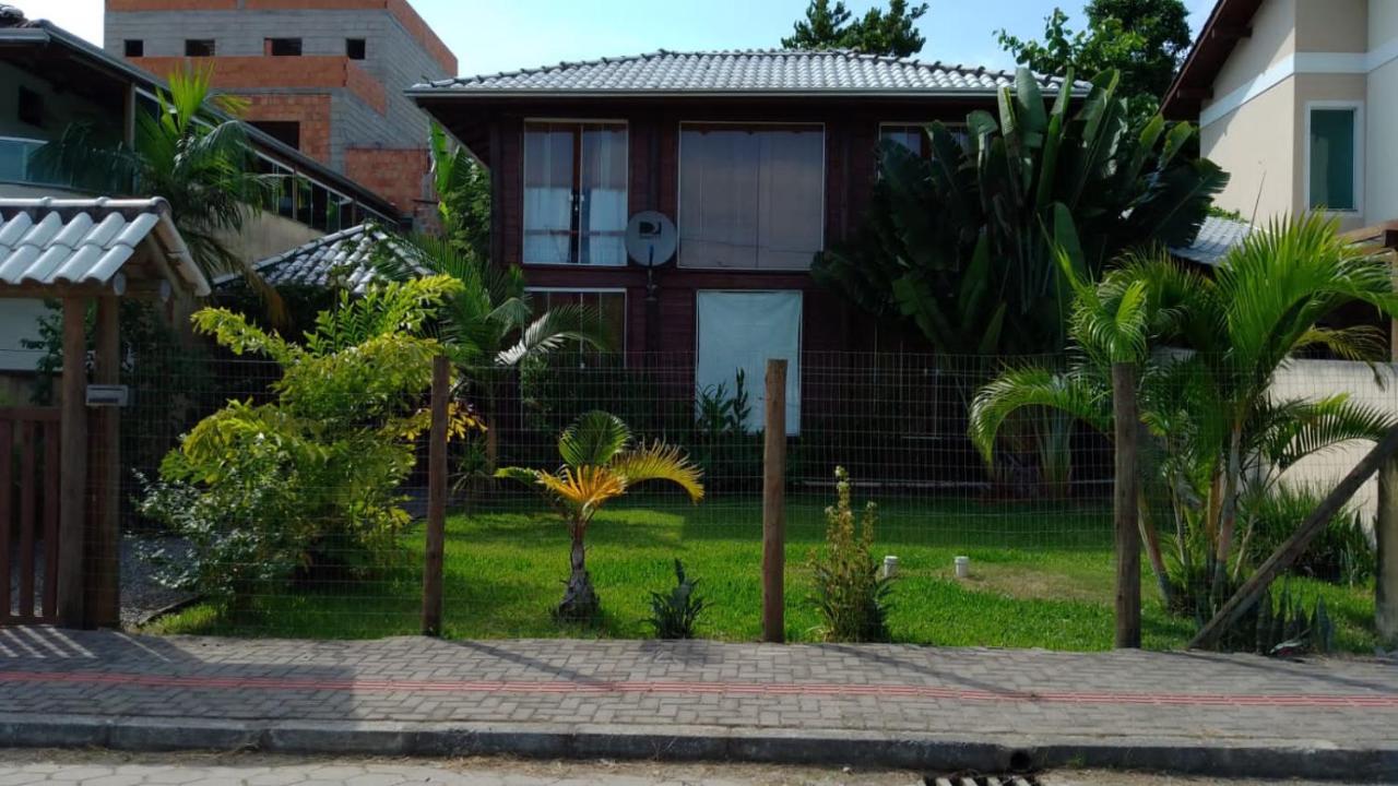 Casa Alquiler En Bombas Bombinhas Villa Bagian luar foto